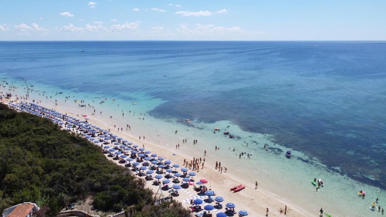 Hotel Dei Bizantini & Villaggio Campo Dei Messapi San Pietro in Bevagna Dış mekan fotoğraf