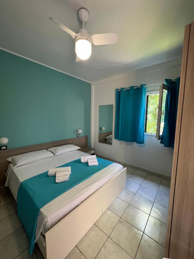Hotel Dei Bizantini & Villaggio Campo Dei Messapi San Pietro in Bevagna Dış mekan fotoğraf